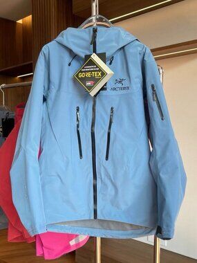 Arcteryx casual sports hooded zip-up hardshell jacket/ski jacket